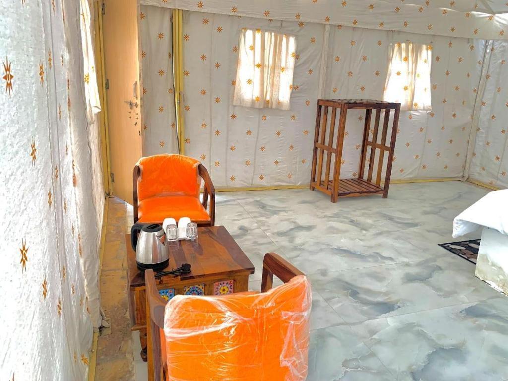 Saffron Heritage Desert Camp ไจซัลเมอร์ ห้อง รูปภาพ
