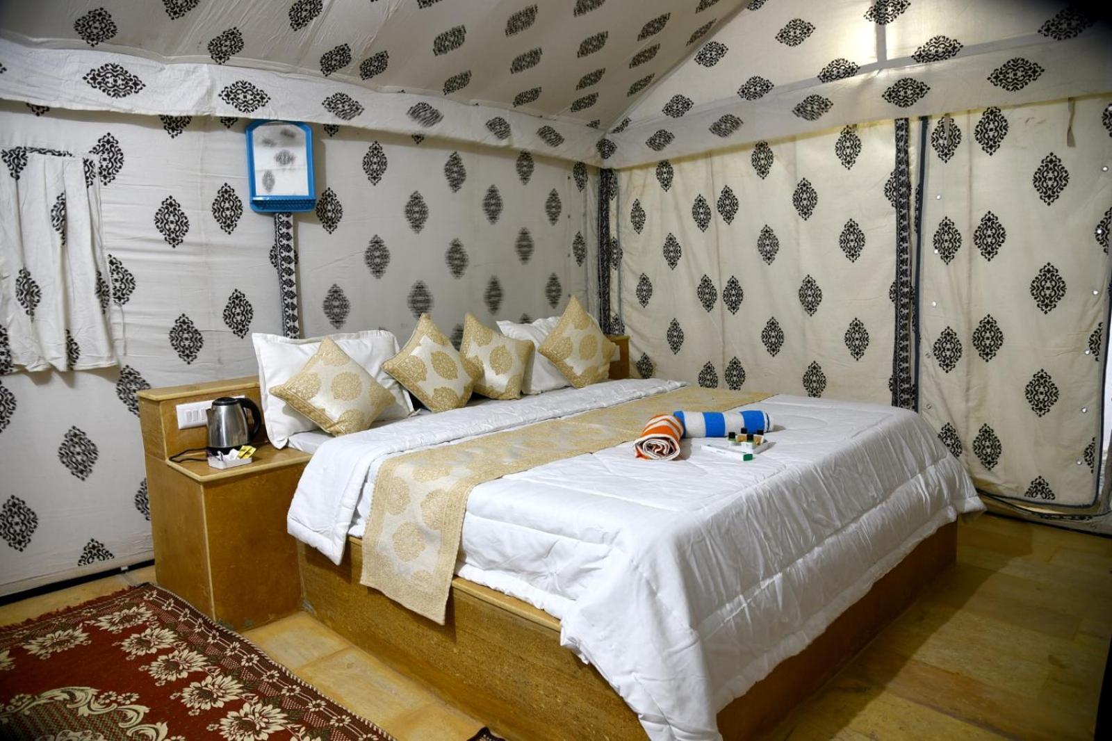 Saffron Heritage Desert Camp ไจซัลเมอร์ ห้อง รูปภาพ